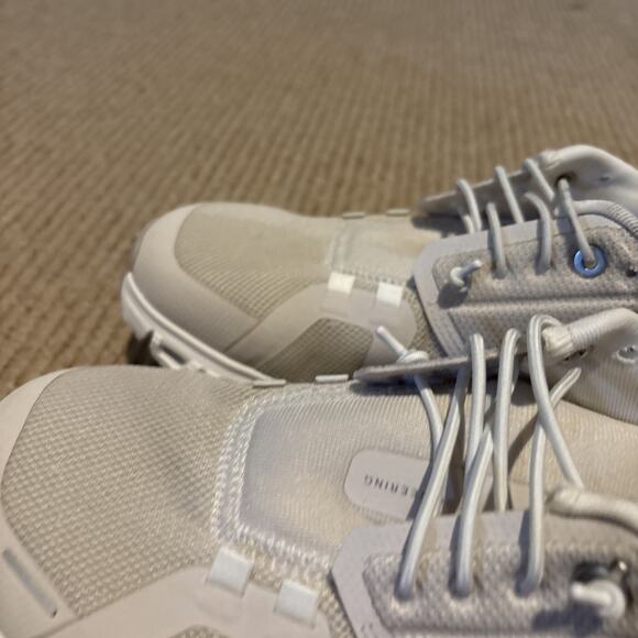 On Cloud Shoes Cloud 5 Women's Running Sneakers: All White 7.5 Medium US - Picture 10 of 13